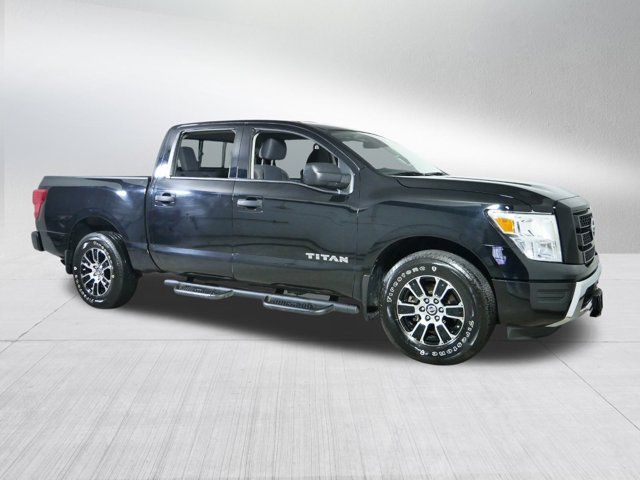 2022 Nissan Titan SV