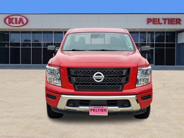 2022 Nissan Titan SV