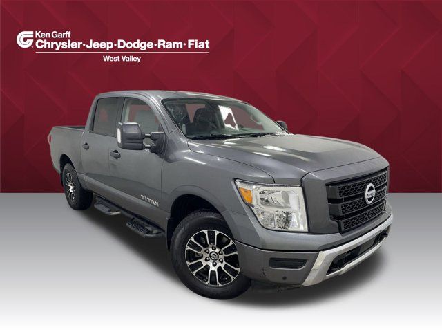 2022 Nissan Titan SV