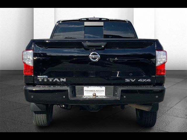 2022 Nissan Titan SV