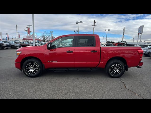 2022 Nissan Titan SV