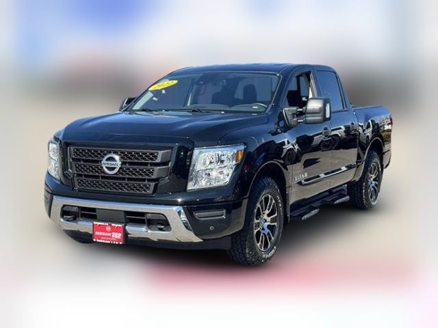 2022 Nissan Titan SV