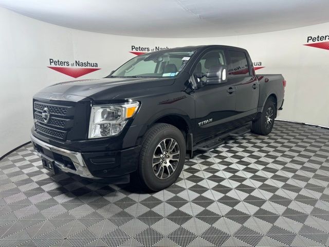 2022 Nissan Titan SV