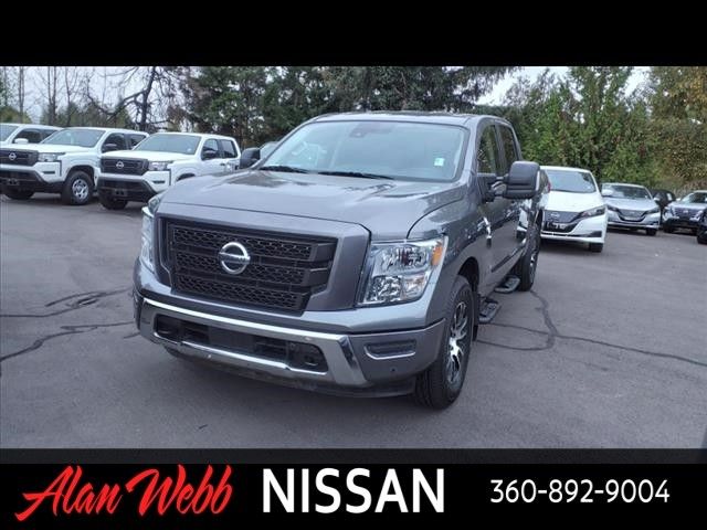 2022 Nissan Titan SV