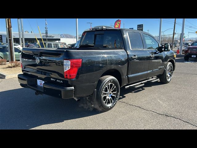 2022 Nissan Titan SV