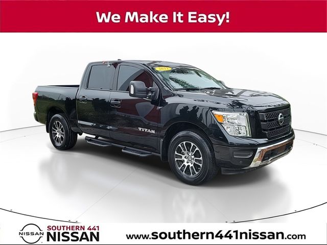 2022 Nissan Titan SV