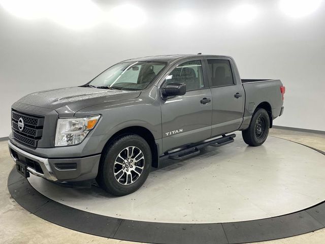 2022 Nissan Titan SV