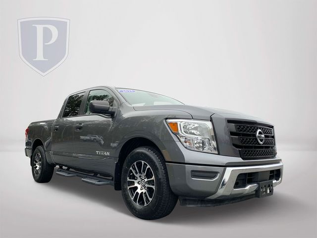 2022 Nissan Titan SV