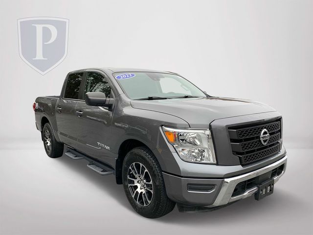 2022 Nissan Titan SV