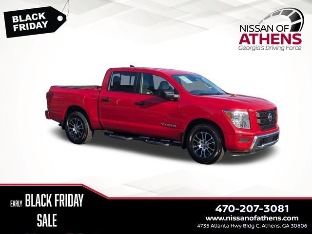 2022 Nissan Titan SV