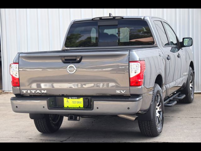 2022 Nissan Titan SV