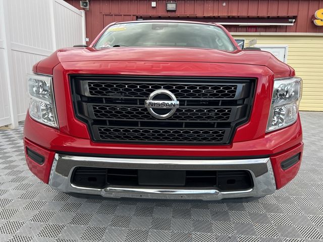 2022 Nissan Titan SV