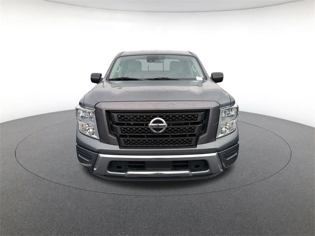 2022 Nissan Titan SV