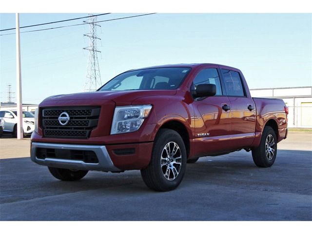 2022 Nissan Titan SV