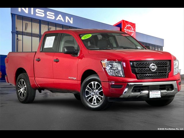 2022 Nissan Titan SV