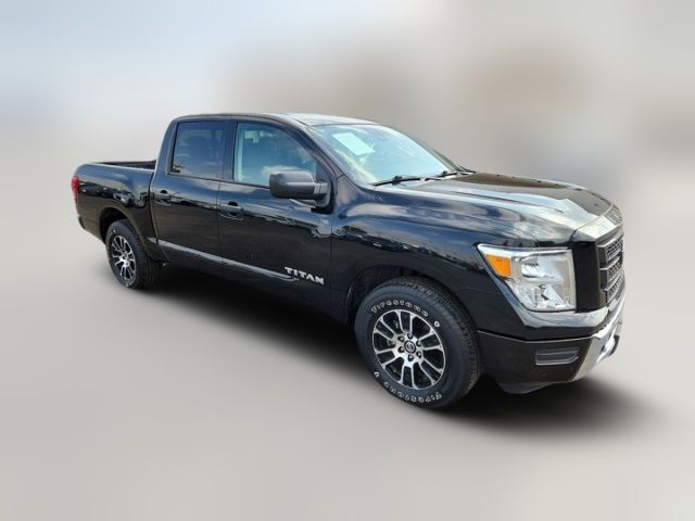 2022 Nissan Titan SV