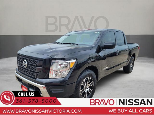 2022 Nissan Titan SV