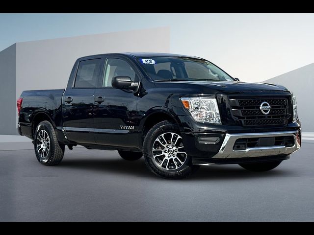 2022 Nissan Titan SV