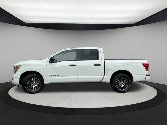 2022 Nissan Titan SV