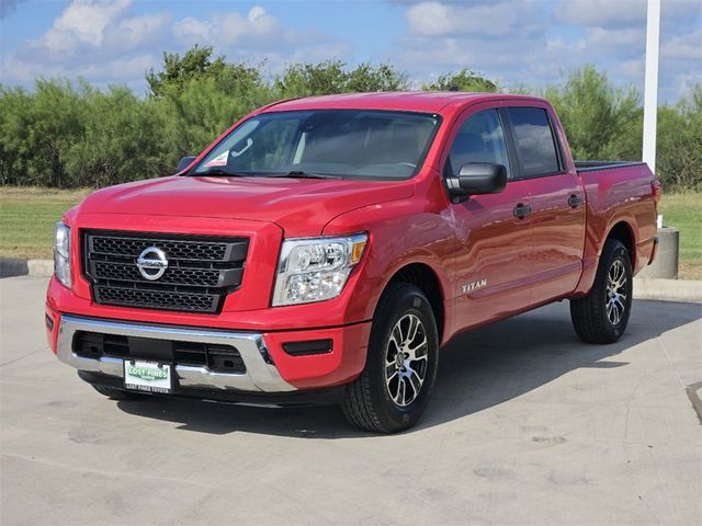 2022 Nissan Titan SV