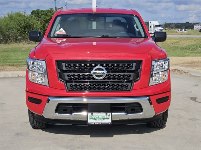 2022 Nissan Titan SV