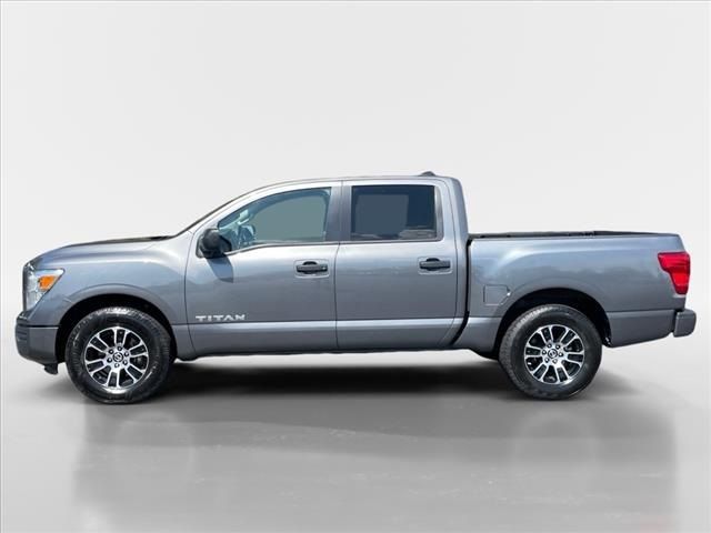 2022 Nissan Titan SV