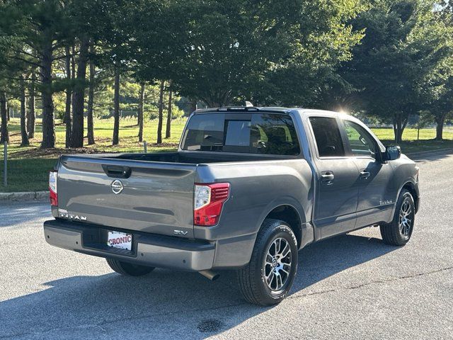 2022 Nissan Titan SV