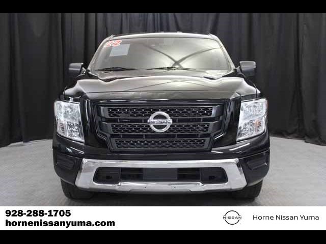 2022 Nissan Titan SV