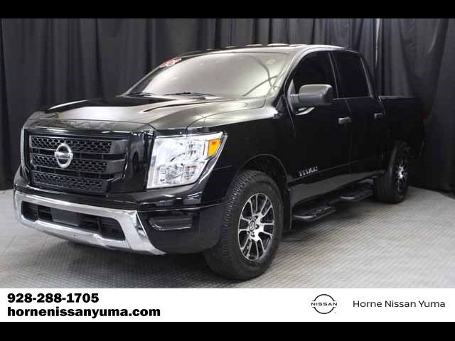 2022 Nissan Titan SV