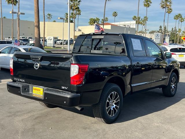 2022 Nissan Titan SV