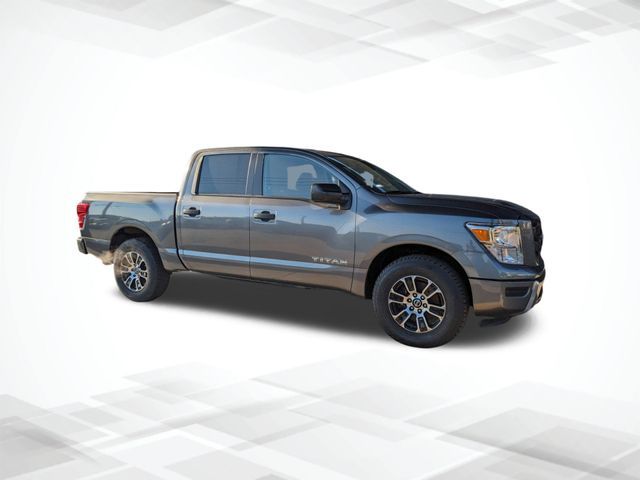 2022 Nissan Titan SV