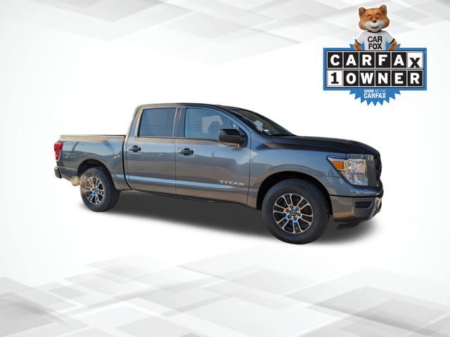 2022 Nissan Titan SV