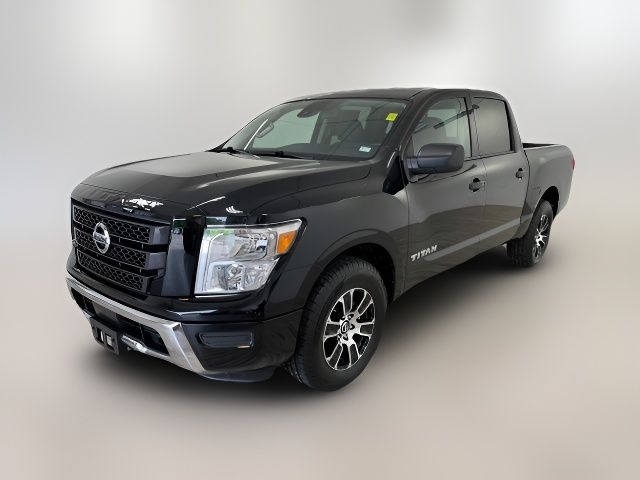 2022 Nissan Titan SV