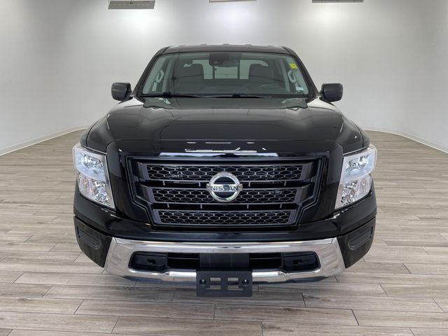 2022 Nissan Titan SV