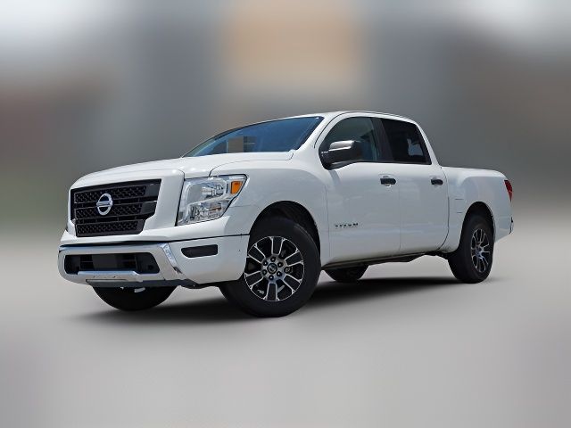 2022 Nissan Titan SV