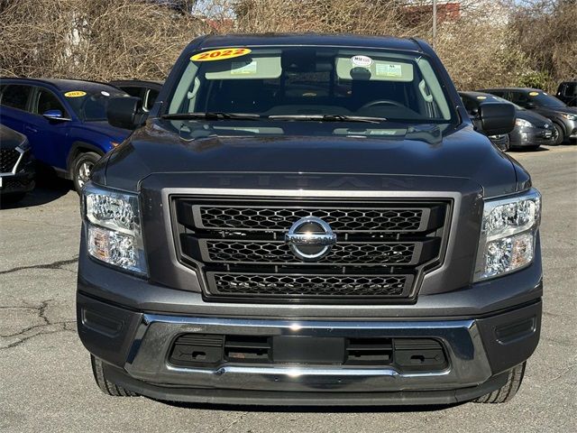 2022 Nissan Titan SV