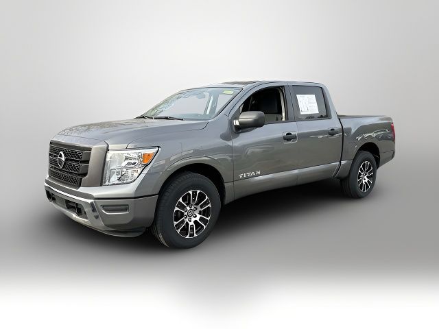 2022 Nissan Titan SV