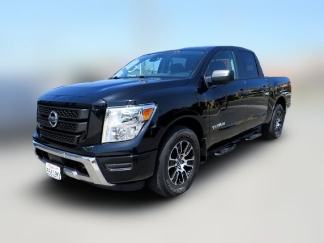 2022 Nissan Titan SV