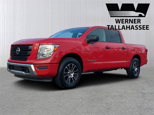 2022 Nissan Titan SV