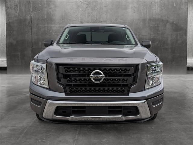 2022 Nissan Titan SV