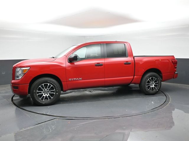 2022 Nissan Titan SV