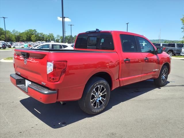 2022 Nissan Titan SV