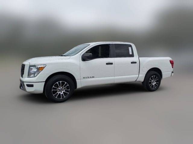 2022 Nissan Titan SV