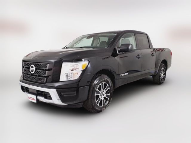 2022 Nissan Titan SV