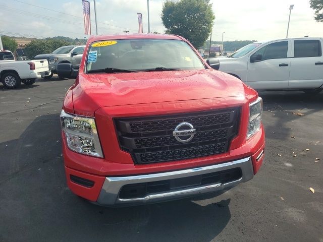 2022 Nissan Titan SV