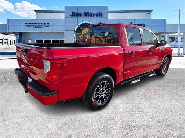2022 Nissan Titan SV