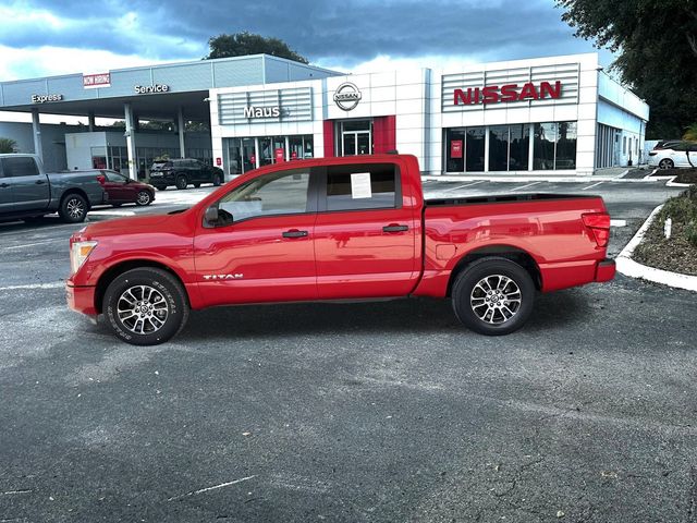 2022 Nissan Titan SV