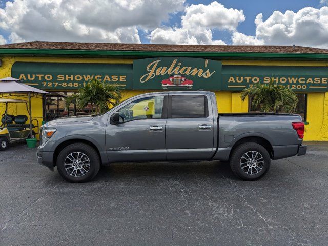 2022 Nissan Titan SV