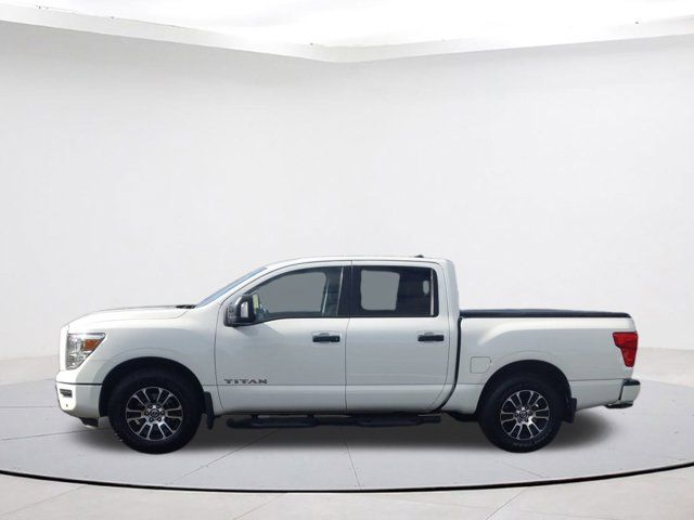 2022 Nissan Titan SV