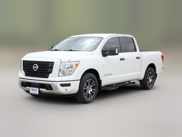 2022 Nissan Titan SV